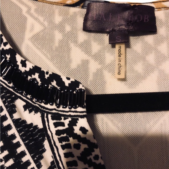 Hale Bob dress. This is the perfect dress for the working woman… it’s so comfy! - Picture 3 of 4